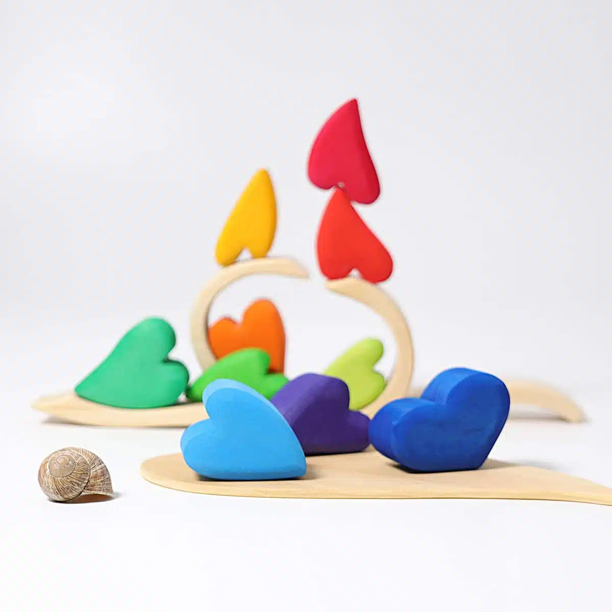 Coeur en bois arc-en-ciel – Grimm’s – Image 4