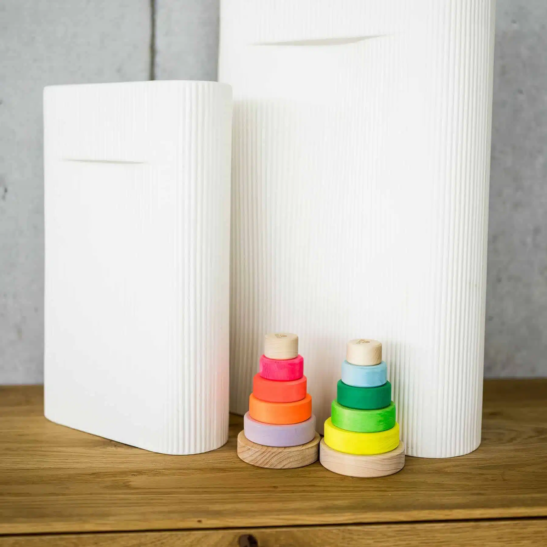 3 personnages vert néon- Grimm’s X NEON – Image 8