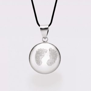 Bola de grossesse poudre de diamant petits pieds