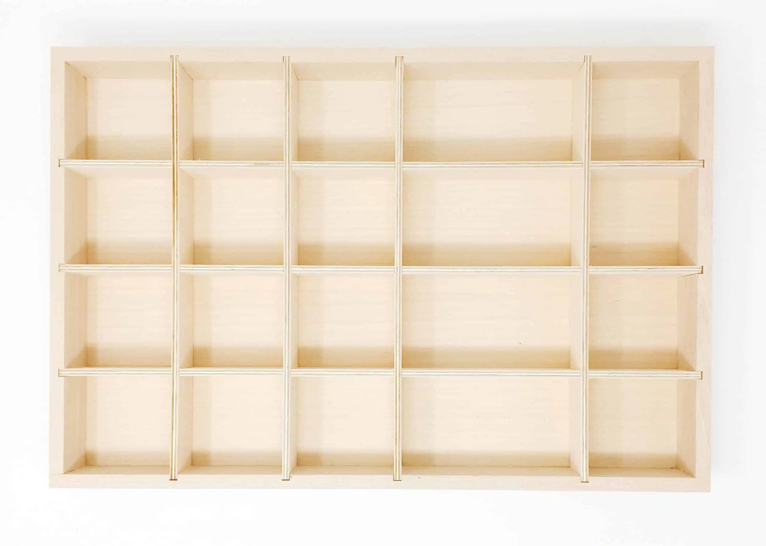 Plateau de tri en bois – Grapat