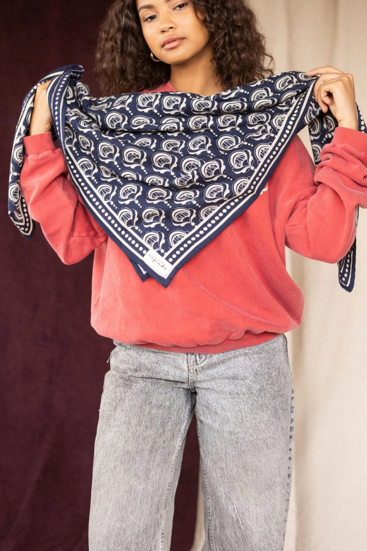Big Foulard Latika wonderful | navy – Image 3
