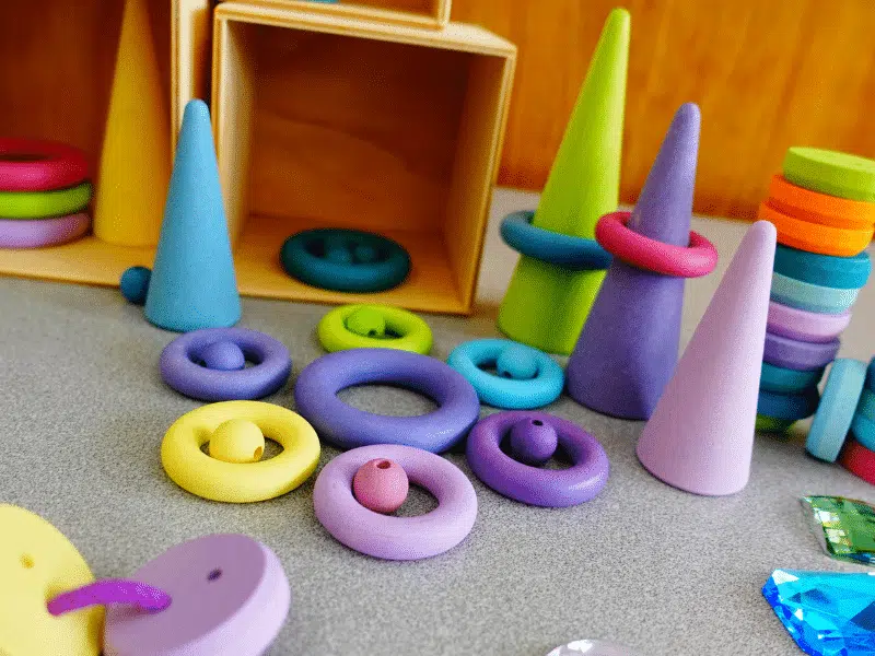 Coffret découverte – Pièces détachées pour un groupe (loose parts) pastel – Image 7