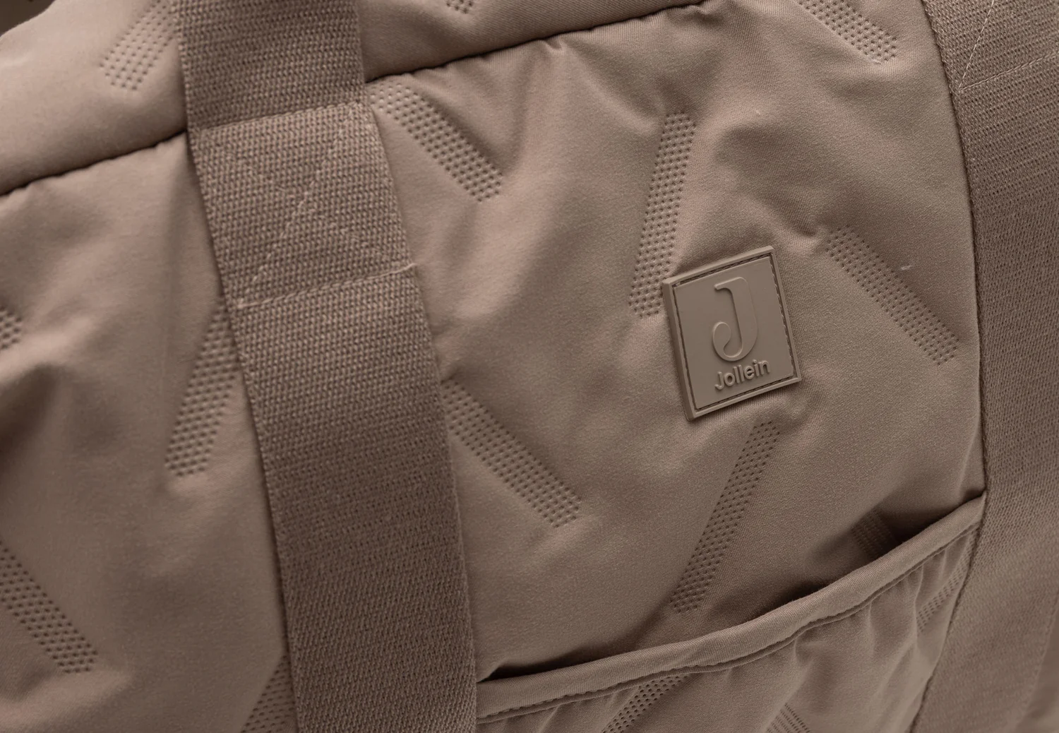 Sac à langer Lily | Embossed milky coffee – Image 7